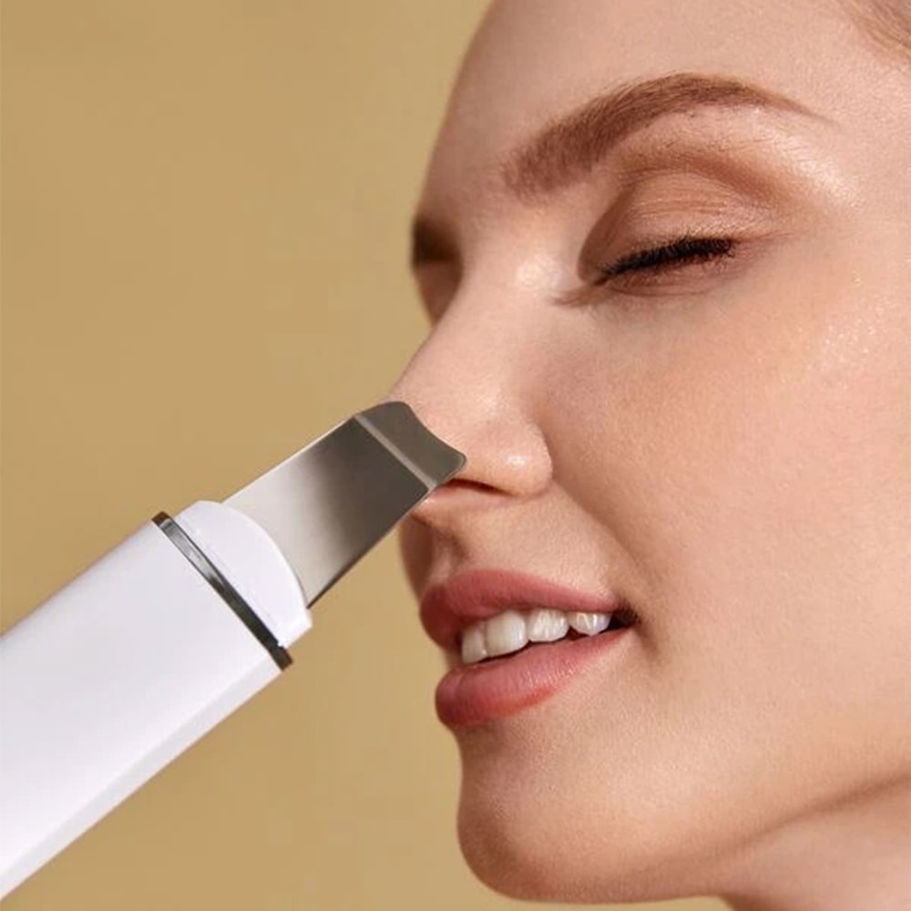 DermaGlow Ultrasonic Cleanser